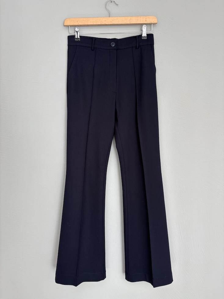 Hose - Hanni