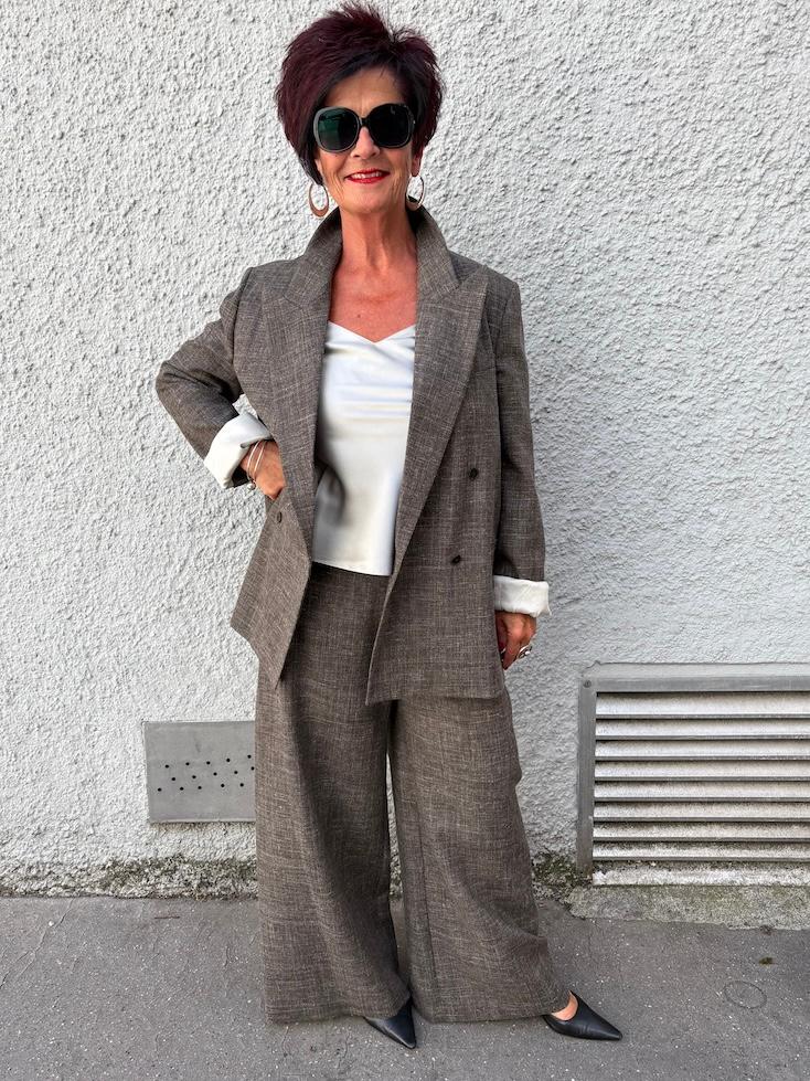 Blazer - 1