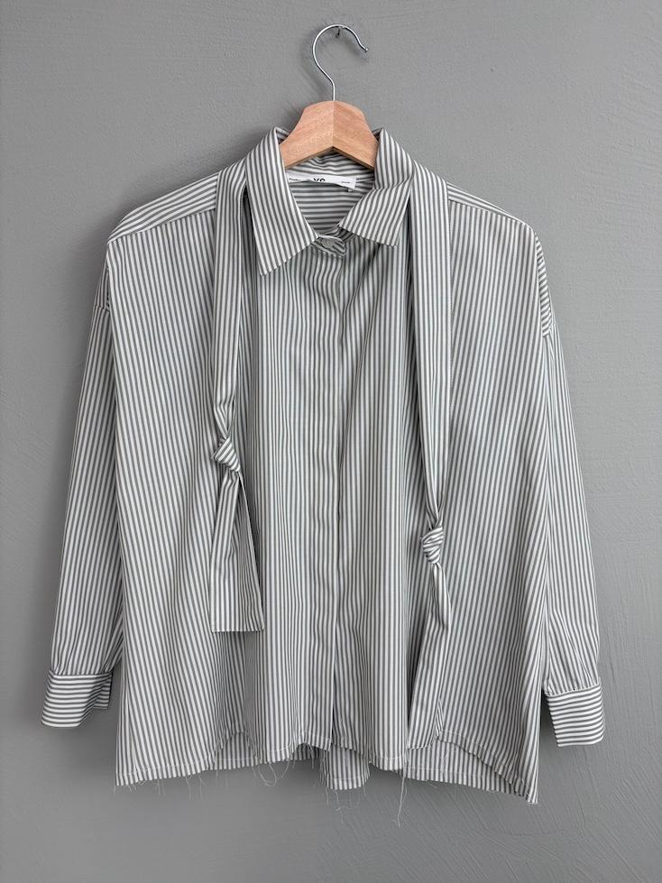 Bluse - Tim cropped mit Krawatte (geknöpft)