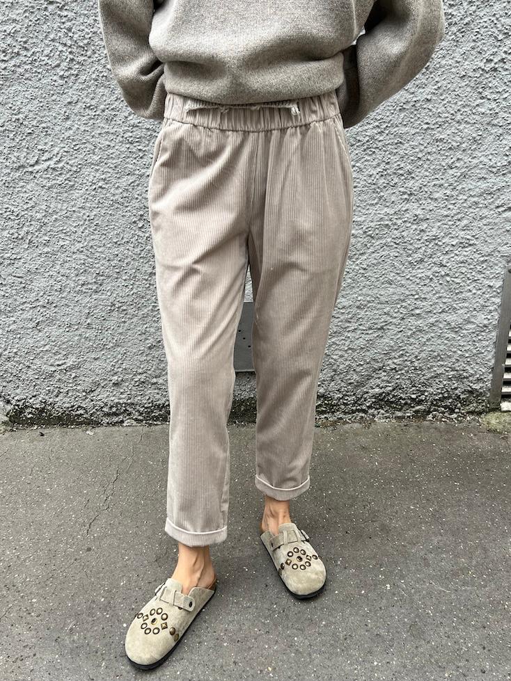 Hose - Leo