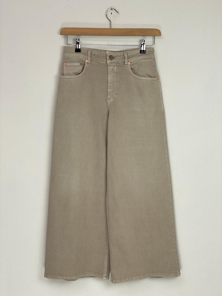 Hose - Lyna