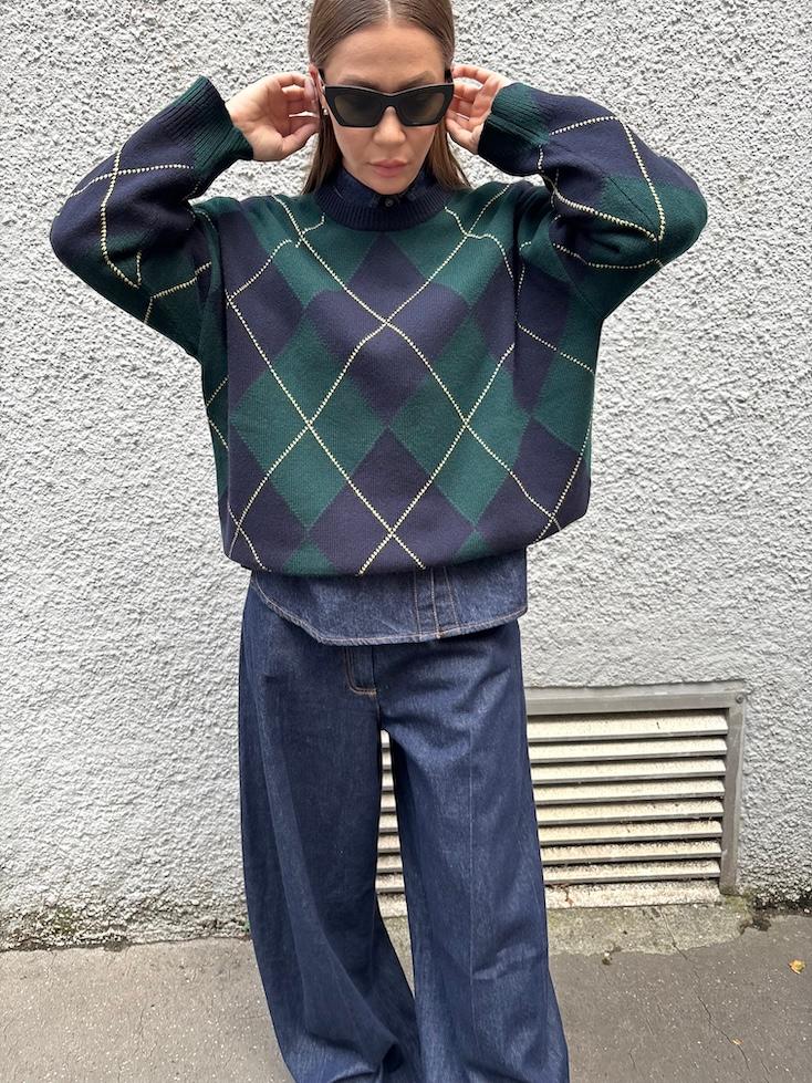 Pullover - 1