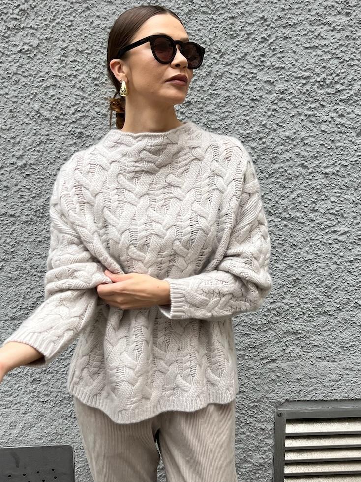 Pullover - 1