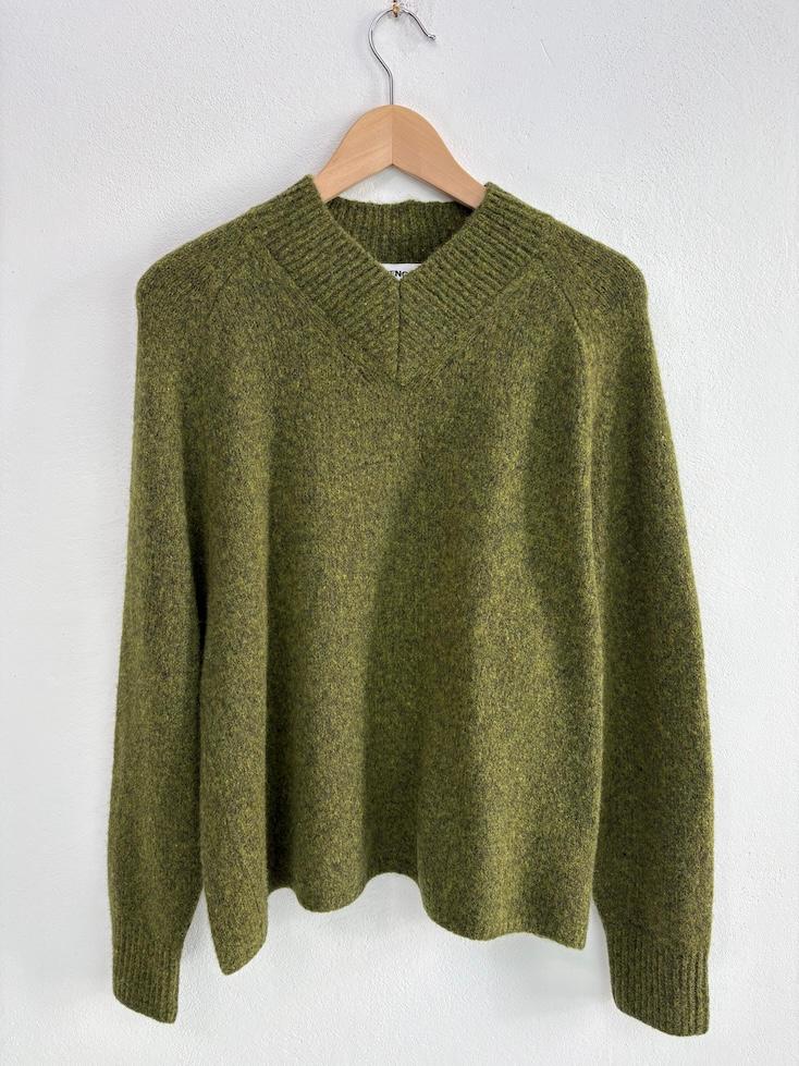 Pullover - 3
