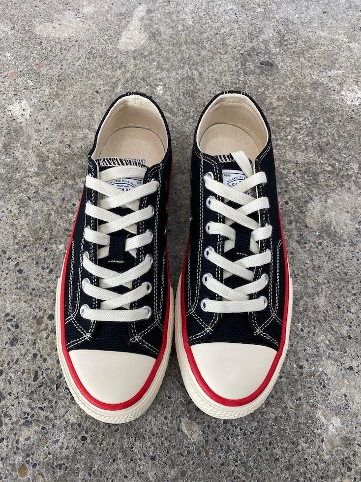 Sneaker