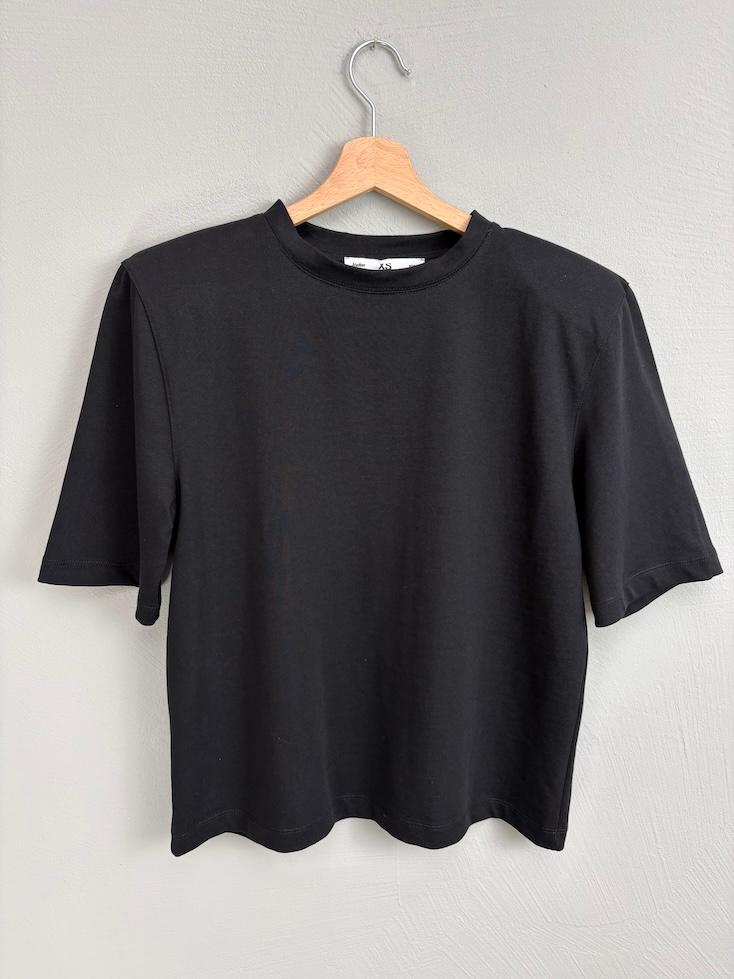 T-Shirt - Aaron