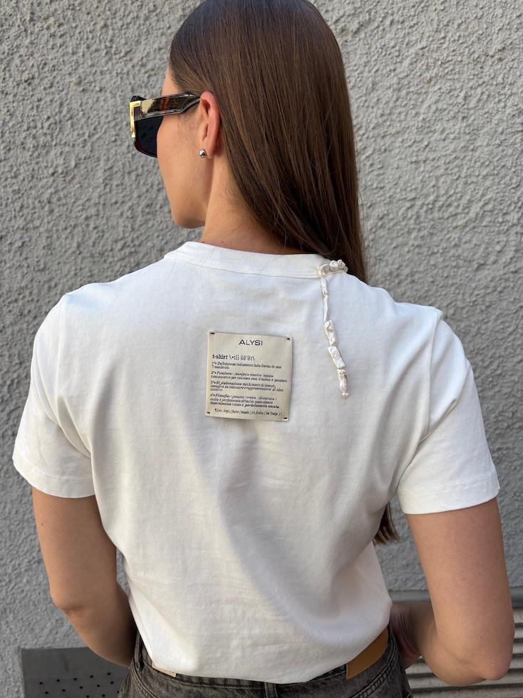 T-Shirt - 1